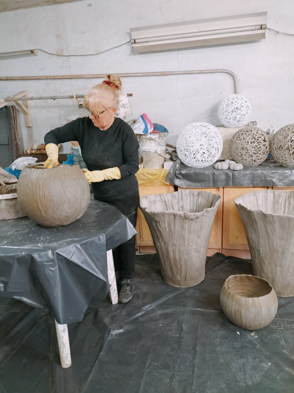 Beata Patalas - ozdobne donice z betonu